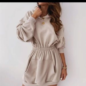 Elastic waist hoodie